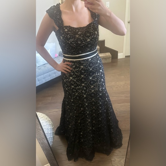 Dresses & Skirts - Christian Michele Black Gown size 12